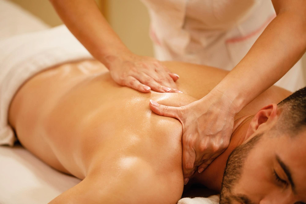 Deep Tissue Massage in Kolkata: Benefits, Process & What to Expect
