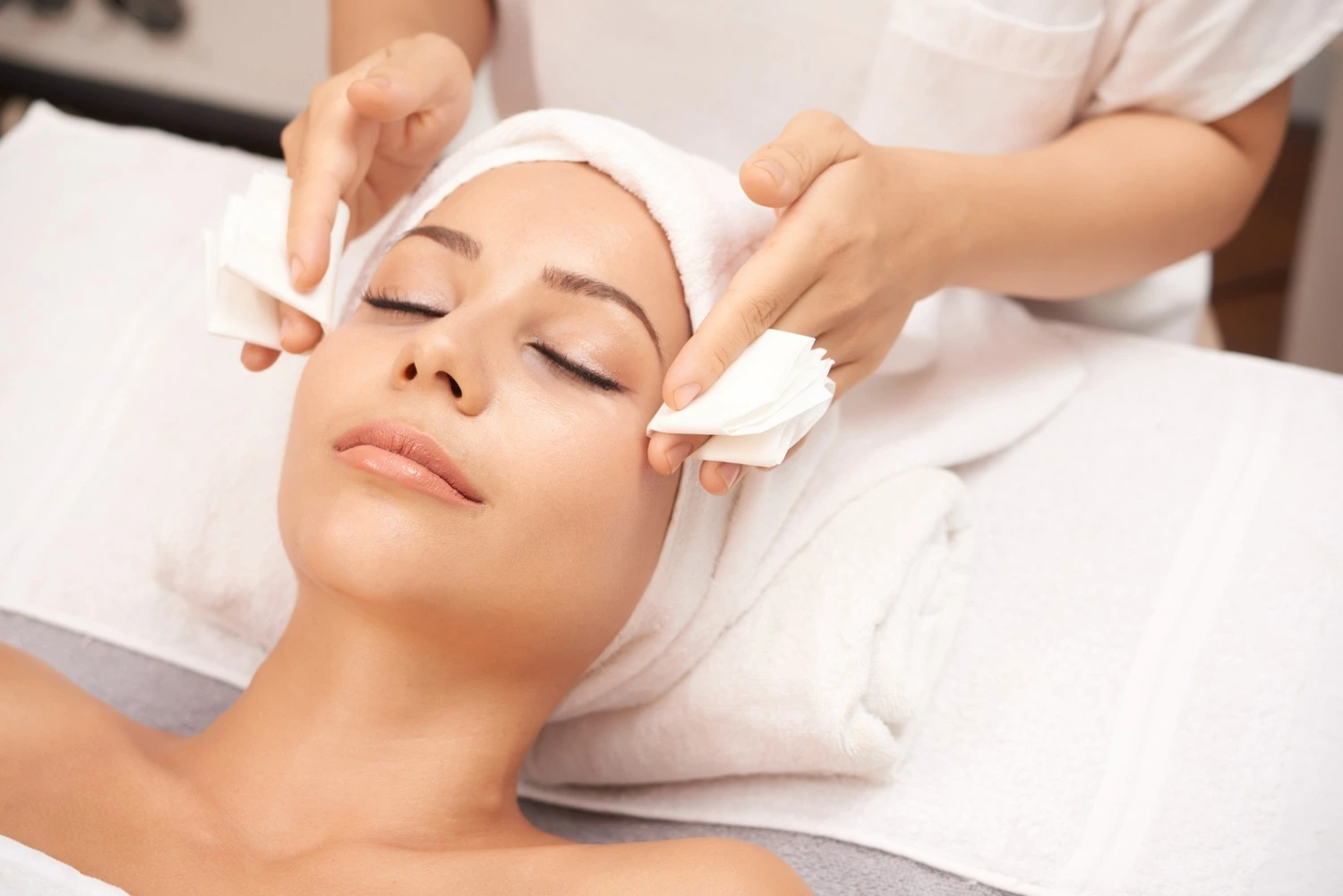 Dark Spots & Hyperpigmentation: 3 Facial Treatments That Help Fade Them