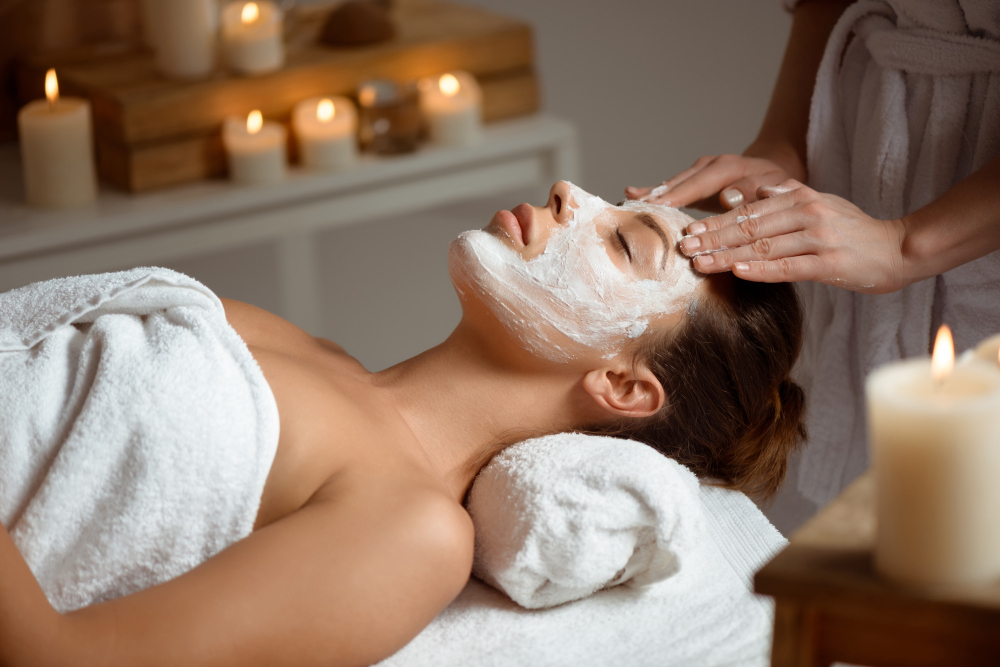 Our Guide To Five Common Spa Facial Treatments, 54% OFF
